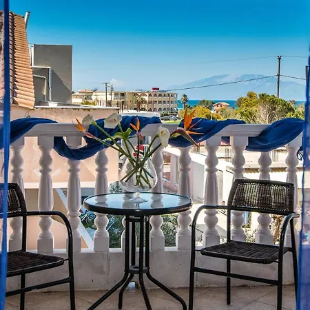 Anemomylos & Aparthotel *